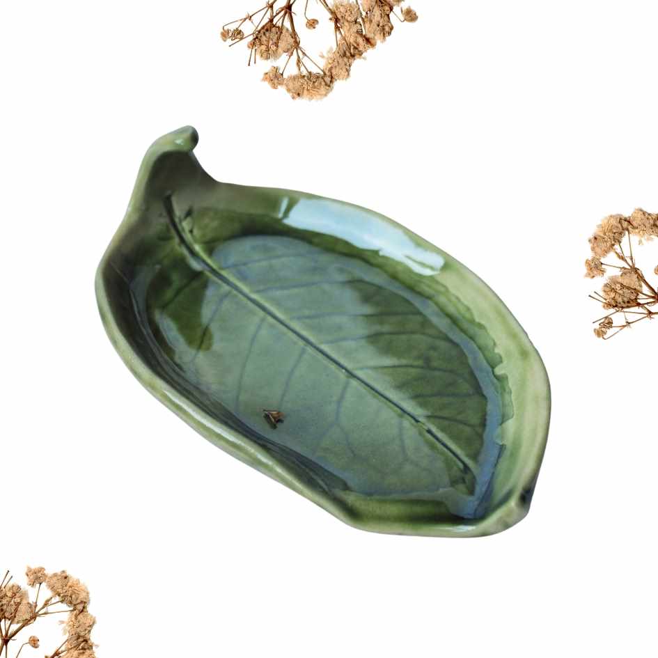 ceramiczna mydelniczka liść rękodzieło w kształcie liścia prezent do 50 zł